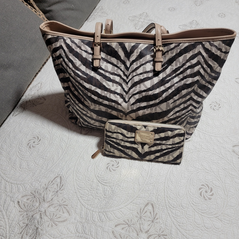 Michael Kors Zebra Print Tote and Wallet Set